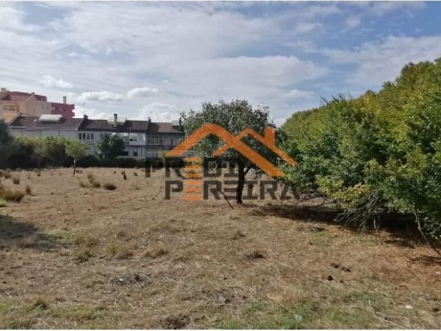 Terreno de 4400 m2 à venda Canecas, Odivelas, Lisboa