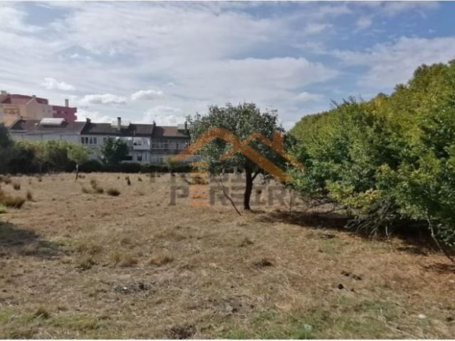 Terreno de 4400 m2 à venda Canecas, Odivelas, Lisboa