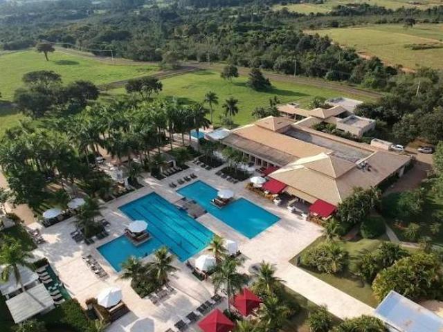 Terreno de 450m² no Condomínio Thermas de Santa Bárbara