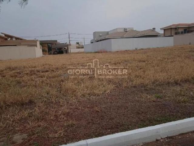 Terreno de 450m² no Condomínio D&apos Italia em Bady Bassitt SPAproveite a oportunidade de adquirir um te