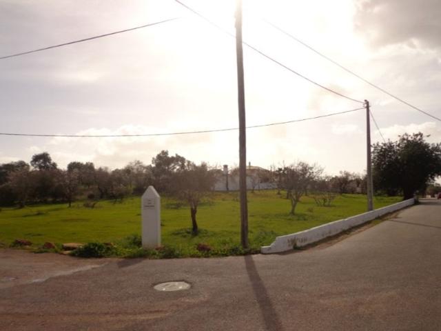 Terreno de 4530 m2 Loulé, Faro