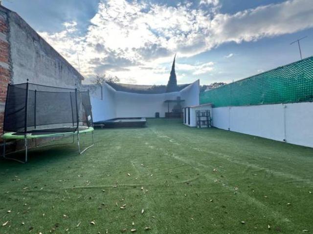 Terreno de 461 m2 en venta, Acozac, con Alberca, asador, horno y 2 baños