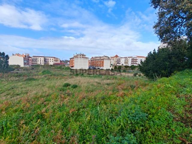 Terreno de 4000m2 no centro das Caldas da Rainha