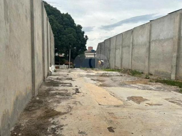 Terreno de 400m² ideal para incorporação em São Mateus