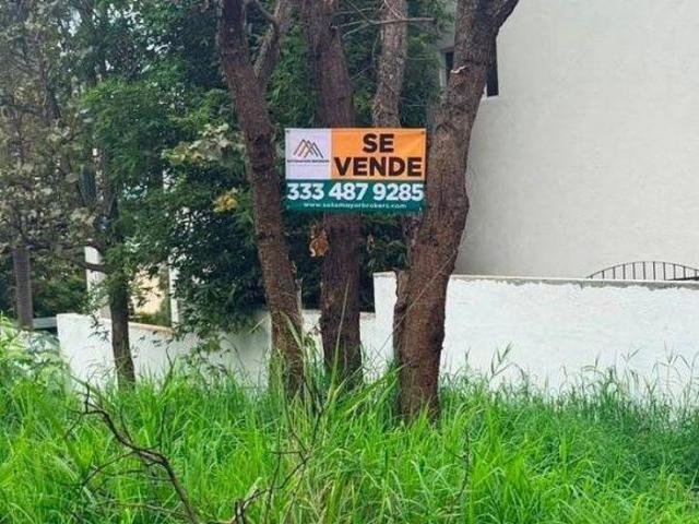 Terreno de 420 m² en venta en Fraccionamiento Bugambilias