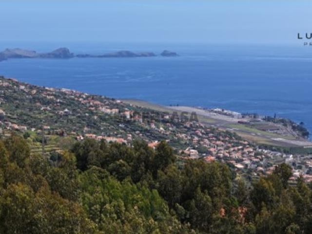 Terreno de 43.530m2 em Santa Cruz