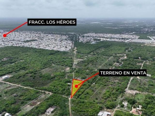 TERRENO DE 4,000 M2 CON CERCANIA A FRACC. LOS HÉROES Y EL PERIFÉRICO DE MÉRIDA