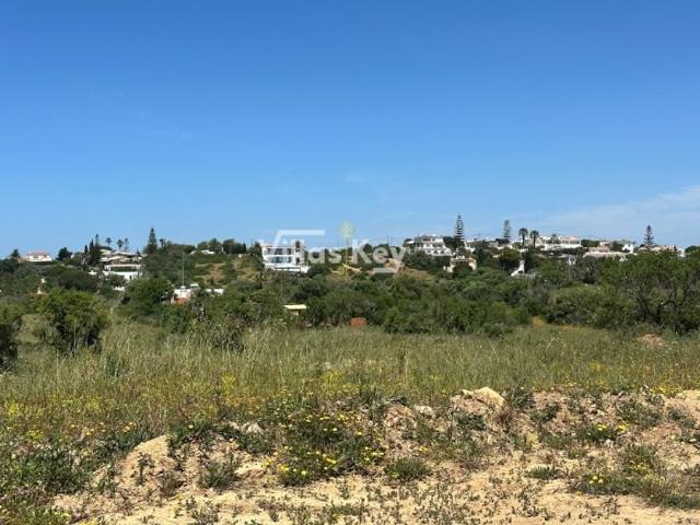 Terreno de 580 m2 à venda Montinhos da Luz, Lagos, Faro