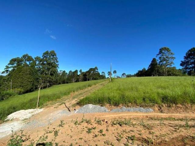 Terreno de 500 m² à venda