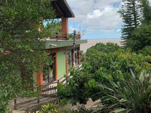Terreno de 5.280 m², com 3 casas, no bairro Ponta Grossa, em Porto Alegre