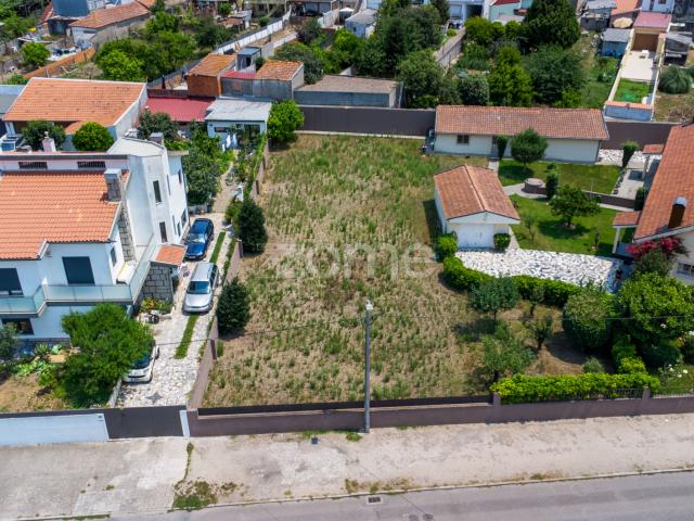 Terreno de 640 m² para construção de vilas Coimbrões, Vila Nova de Gaia