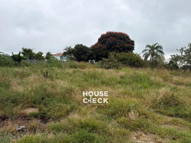 Terreno de 661 m² con precio de $6,100.00 x m2 en venta en Lomas de Cocoyoc
