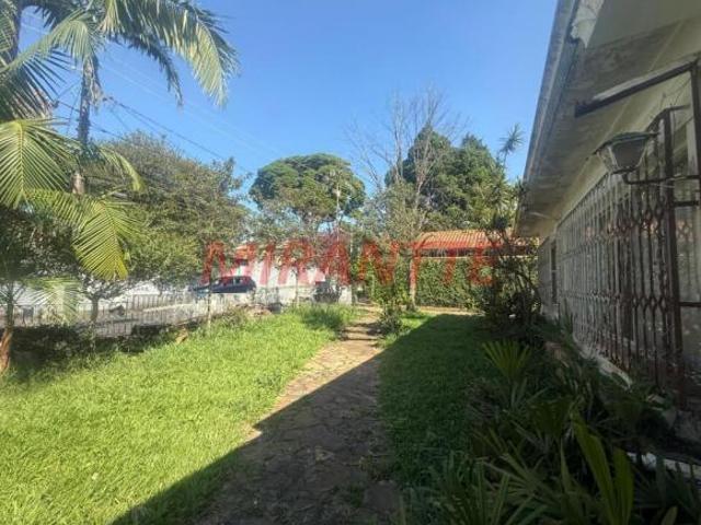 Terreno de 67m² com 3 quartos