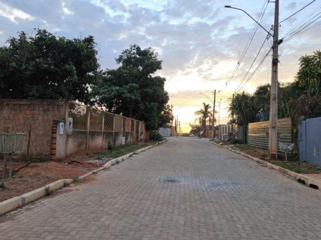 Terreno de 690 m² com edicula à venda no Setor Habitacional Jardim Botânico