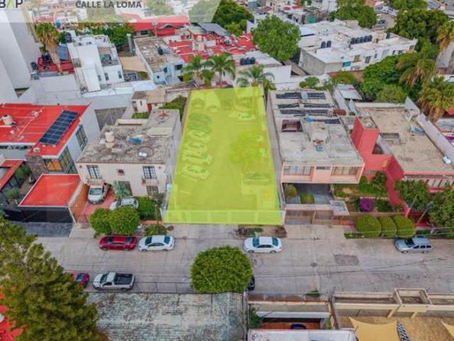 Terreno de 609 m² en venta en Jardines del Moral