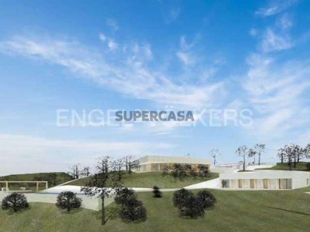 Terreno de 6ha com projecto arquitetura aprovado