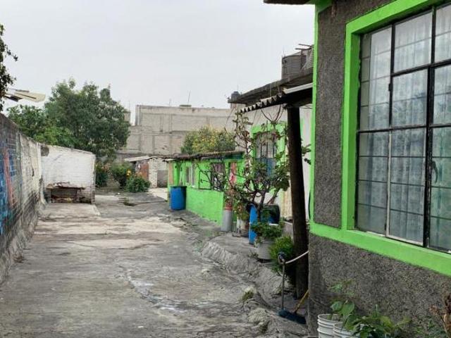 Terreno de 749 m² en venta en San Francisco Tlaltenco, Tláhuac