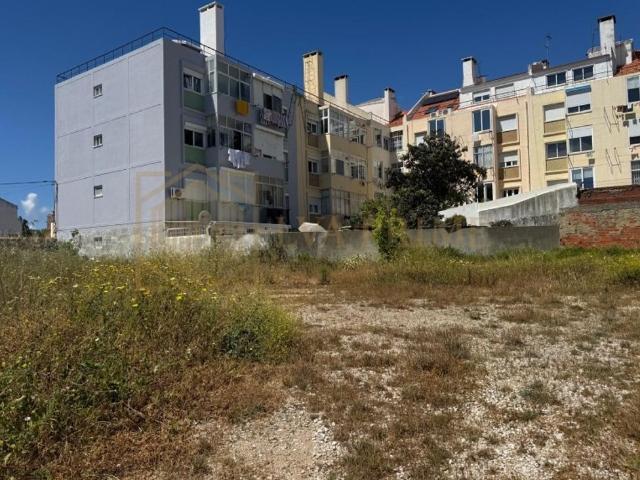 Terreno de 774 m2 à venda Pedroucos Santa Maria de Belem, Lisboa