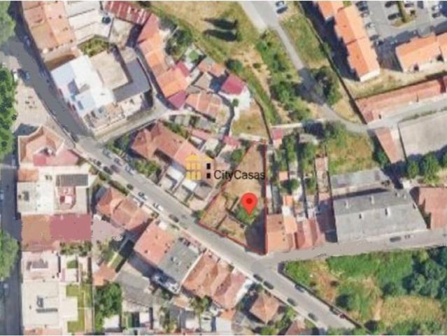 Terreno de 700 m2 à venda Porto