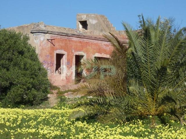 Terreno de 71 m2 Peares, Olhão, Faro