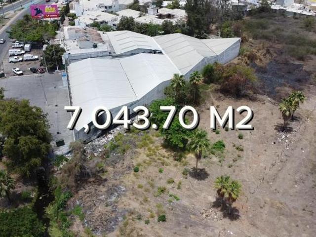 TERRENO DE 7,000 M2 AV. MUY COMERCIAL, EN MAZATLÁN AV. RAFAEL BUELNA