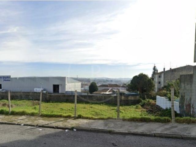 Terreno de 898 m2 Antas, Porto