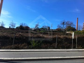 Terreno de 8000 m2 São João da Madeira, Portugal