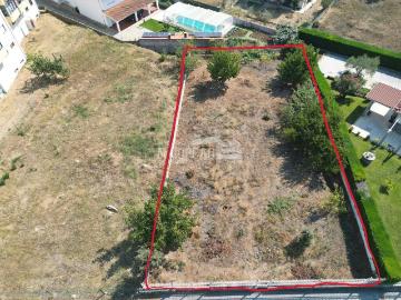 Terreno de 830m² à Venda em Bragança Construa a Casa dos Seus Sonhos