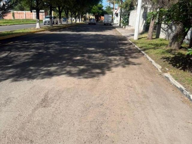 Terreno de 836 m² en venta en Celaya