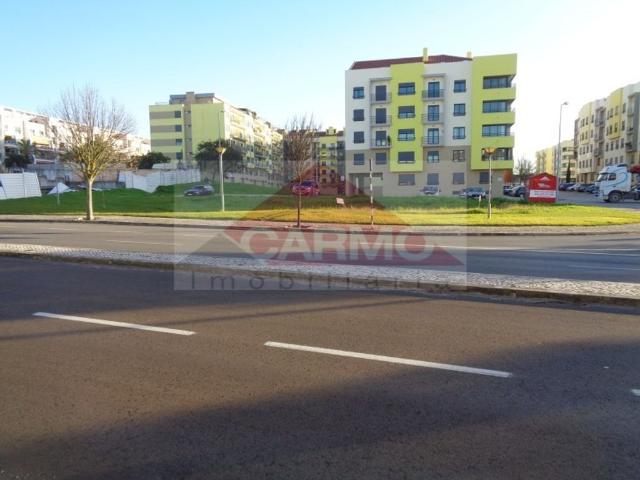 Terreno de 990 m2 Cova da Loba, Montijo, Setúbal