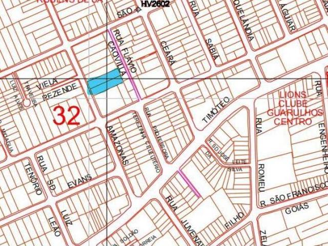Terreno de 901 m² à venda em Vila Galvão