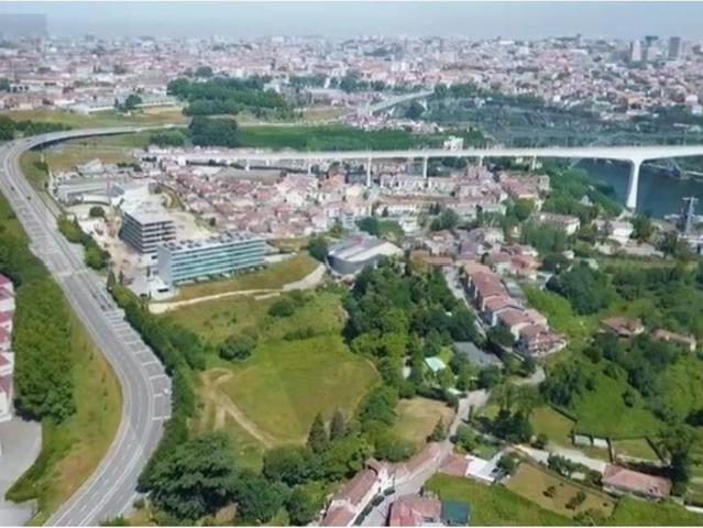 Terreno de 9369 m2 à venda Vila Nova de Gaia, Portugal