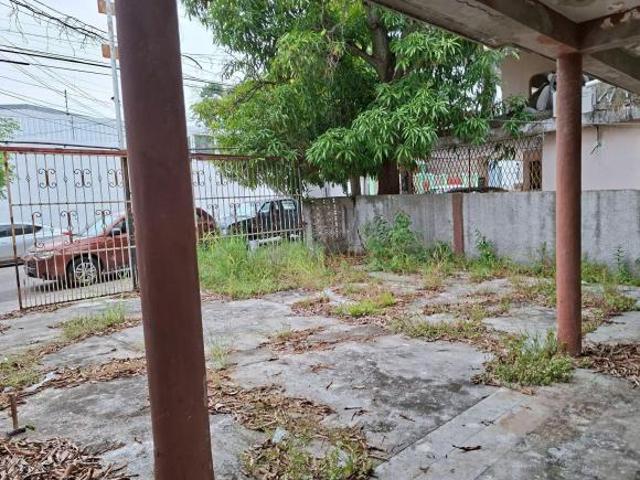 Terreno Del Pueblo