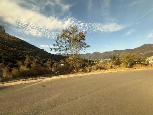 TERRENO DESCENDENTE EN VENTA COLONIA CAROLCO ZONA CARRETERA NACIONAL MONTERREY