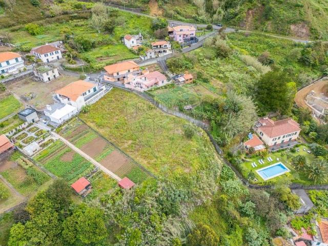 Terreno destinado a agricultura com capacidade construtiva p. 1968m² São Vicente