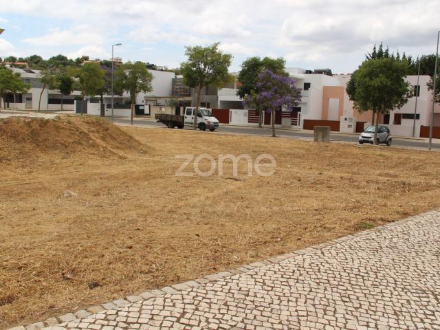 Terreno destinado a construção Urbana Vertical