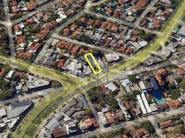 Terreno diferenciado com área de 617,50m² na Wenceslau Escobar, próximo a Av. Pereira Passos