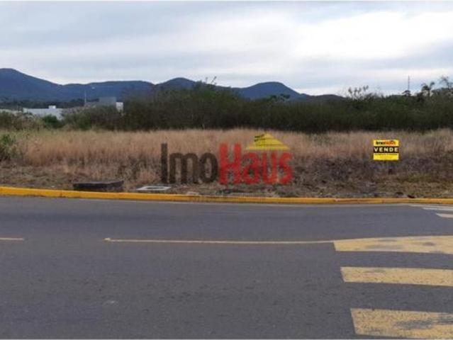 Terreno disponível para venda no Loteamento Jardim Baviera