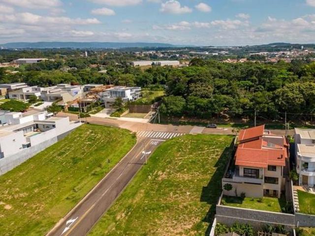 Terreno Exclusivo à Venda no Condomínio Santa Isabel – Fase 1 | Louveira/SP
