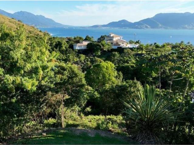 Terreno Exclusivo à Venda – Condomínio Arrozal