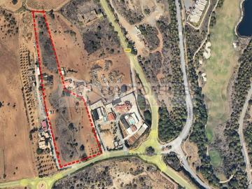 Terreno Exclusivo com Projeto Aprovado para Moradia de Luxo Algarve