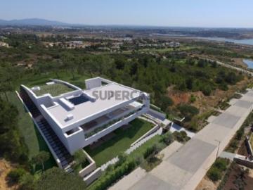 Terreno Exclusivo com Vista Mar no Palmares Golf Resort 5.696 m²