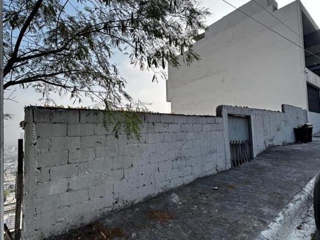 TERRENO EXCLUSIVO EN VISTA HERMOSA
