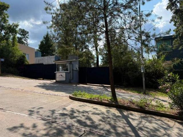 Terreno Exclusivo en Altozano – Rodeado de Naturaleza