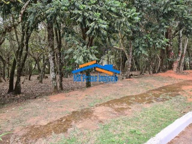 TERRENO EXCLUSIVO NO SÃO FERNANDO GOLF CLUB
