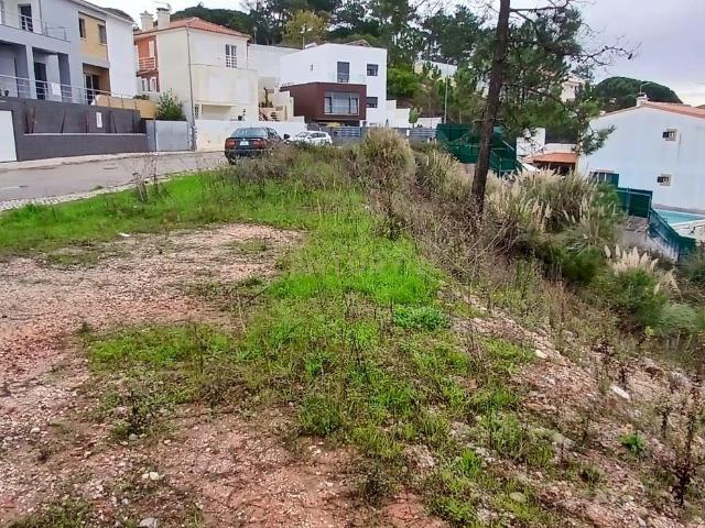 Terreno Exclusivo para Construção da Casa dos Seus Sonhos – Semanito, Sesimbra