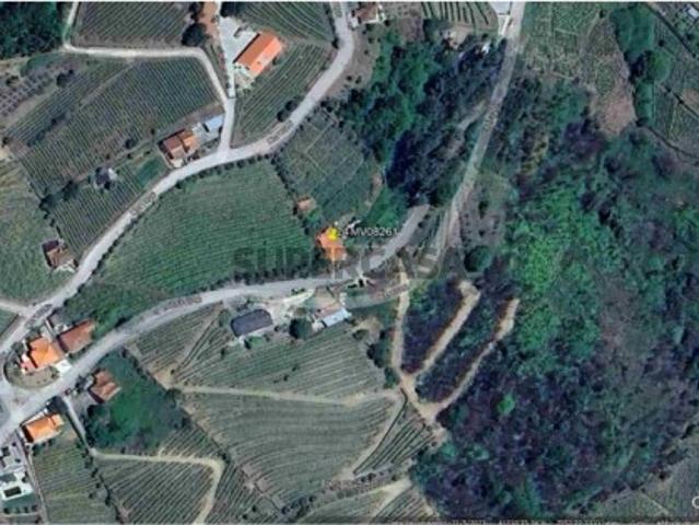 Terreno e Casa