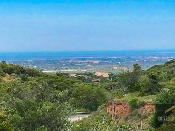 Terreno e ruína de construção com vista para o mar à venda em Estoi, Leste Algarve Gatehouse internacional Algarve