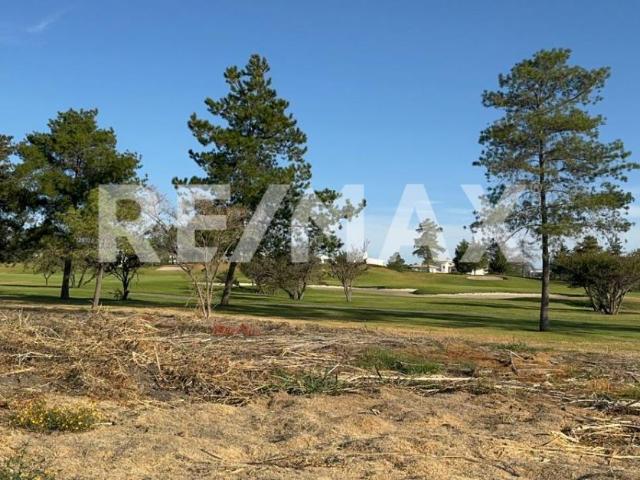 Terreno El Bosque, Club de Golf