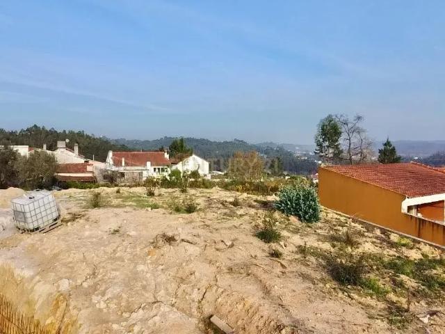 Terreno em Mata dos Milagres || Leiria